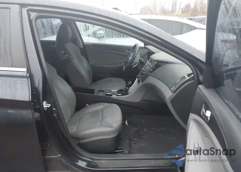 2013 Hyundai Sonata Se z USA, uszkodzony, nr VIN 5NPEC4AC0DH775338